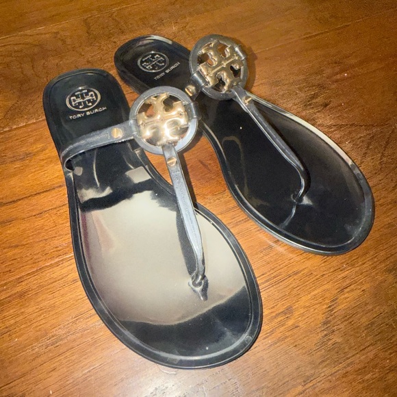 Tory Burch Black and Gold jelly Sandals - Picture 5 of 11